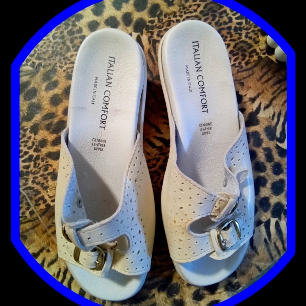 Italian Comfort Leather Beige Slip On Sandals